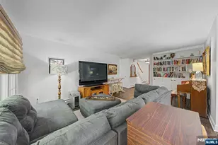 7 Commanche Trail, Oakland, NJ 07436 - Photo 6