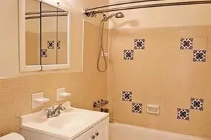 2348 Linwood Ave 4M, Fort Lee, NJ 07024 - Photo 14