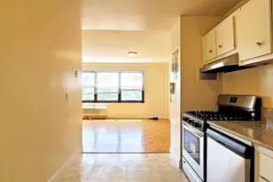 2348 Linwood Ave 4M, Fort Lee, NJ 07024 - Photo 8