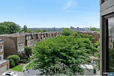 900 Palisade Avenue 4F #4F, Fort Lee, NJ 07024 - Photo 10