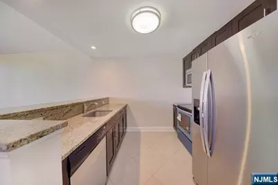 29 1st Street 505 #505, Hackensack, NJ 07601 - Photo 4
