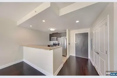 29 1st Street 505 #505, Hackensack, NJ 07601 - Photo 2