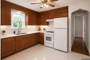 87 Boll Street 2, Clifton, NJ 07014 - Photo 2