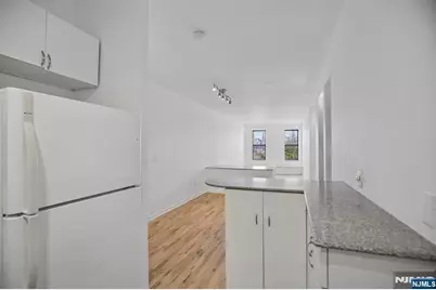 849 Boulevard 4D #4D, Weehawken, NJ 07086 - Photo 18