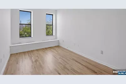 849 Boulevard 4D #4D, Weehawken, NJ 07086 - Photo 8