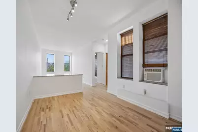 849 Boulevard 4D #4D, Weehawken, NJ 07086 - Photo 6