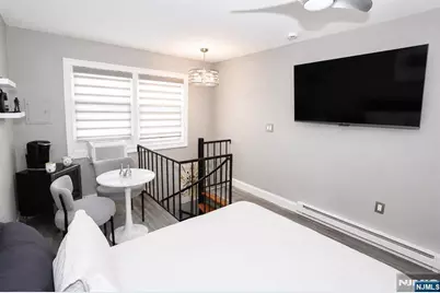 136 Stefanic Avenue 2 #2, Elmwood Park, NJ 07407 - Photo 8