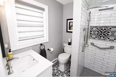 136 Stefanic Avenue 2 #2, Elmwood Park, NJ 07407 - Photo 10