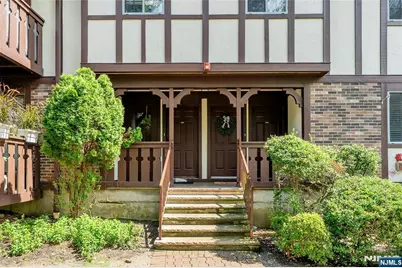 3404 Whittier Court, Mahwah, NJ 07430 - Photo 4