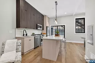 545 Palisade Ave 1, Jersey City, NJ 07307 - Photo 4