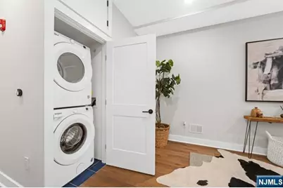 545 Palisade Avenue 2 #2, Jersey City, NJ 07307 - Photo 18