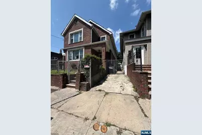 139 Osborne Terrace, Newark, NJ 07108 - Photo 1