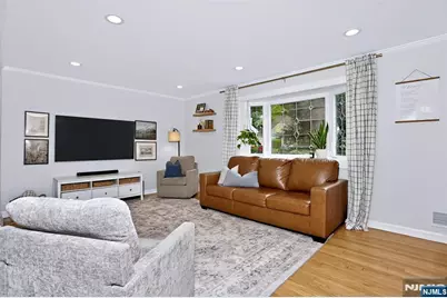 264 Lincoln Boulevard, Emerson, NJ 07630 - Photo 12