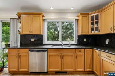 312B 13th Street 2 #2, Palisades Park, NJ 07650 - Photo 10