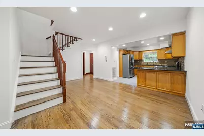 385 Livingston Street, Norwood, NJ 07648 - Photo 8