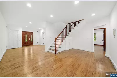 385 Livingston Street, Norwood, NJ 07648 - Photo 14