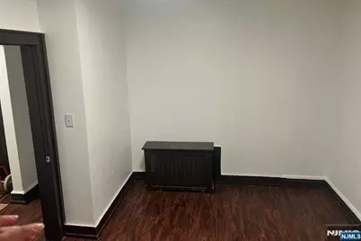 192-194 Vermont Avenue, Newark, NJ 07106 - Photo 6