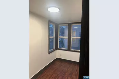 192-194 Vermont Avenue, Newark, NJ 07106 - Photo 8