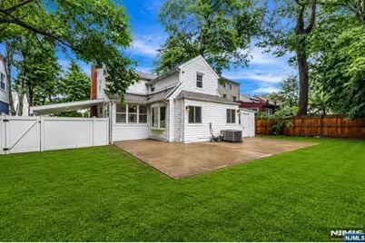 1087 Lambert Road, Teaneck Township, NJ 07666 - Photo 22