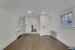 1087 Lambert Rd, Teaneck Township, NJ 07666 - Photo 16