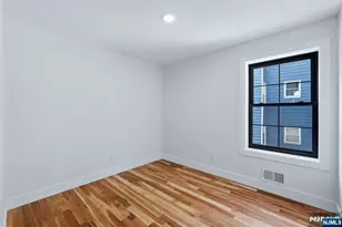 749 11th St, Newark, NJ 07103 - Photo 22