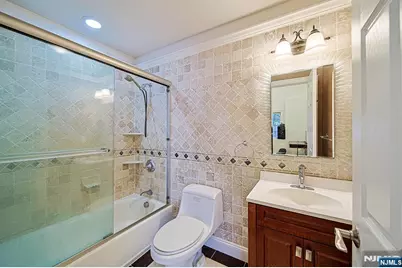 13 Carol Lane, River Edge, NJ 07661 - Photo 34
