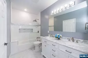 60 Garibaldi Ave 2, Lodi, NJ 07644 - Photo 6