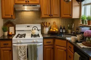 377 Henry St, Orange, NJ 07050 - Photo 1