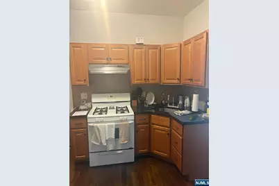 377 Henry Street, Orange, NJ 07050 - Photo 2