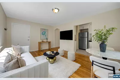 99 Tracey Place 3 #3, Englewood, NJ 07631 - Photo 4