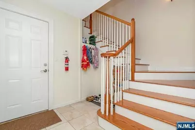 25 E Linden Avenue, Englewood, NJ 07631 - Photo 22