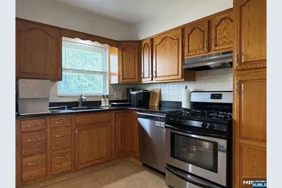 405 9th Street 2 #2, Palisades Park, NJ 07650 - Photo 10