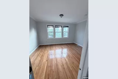 123 University Place 1st Floor #1st Floor, Irvington, NJ 07111 - Photo 4