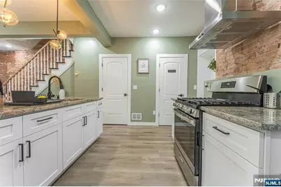 283 King Boulevard, Newark, NJ 07102 - Photo 4