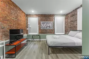 283 King Blvd, Newark, NJ 07102 - Photo 16