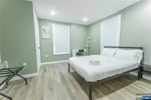 283 King Blvd, Newark, NJ 07102 - Photo 26