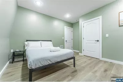 283 King Boulevard, Newark, NJ 07102 - Photo 44