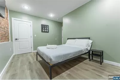 283 King Boulevard, Newark, NJ 07102 - Photo 40