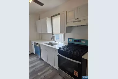 639 Oradell Avenue 2E #2E, Oradell, NJ 07649 - Photo 10