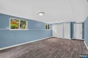 11 Lockwood Ln, Closter, NJ 07624 - Photo 18