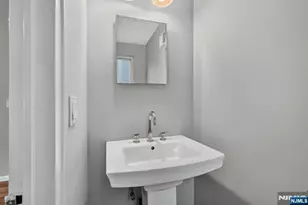 11 Lockwood Ln, Closter, NJ 07624 - Photo 12