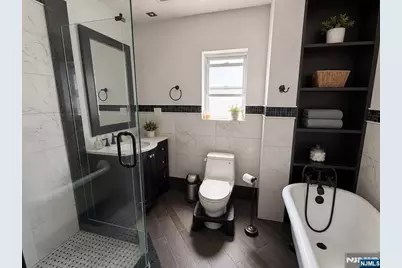110 Rutherford Boulevard, Clifton, NJ 07014 - Photo 4