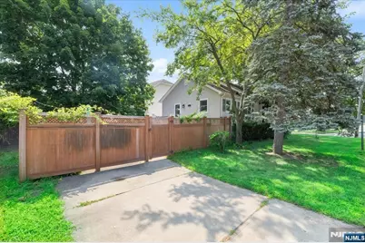 53 Columbus Drive, Tenafly, NJ 07670 - Photo 22
