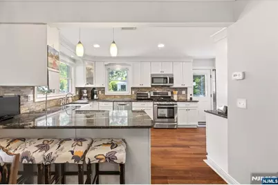 53 Columbus Drive, Tenafly, NJ 07670 - Photo 10