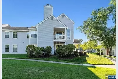 116 Harvest Lane, Lincoln Park, NJ 07035 - Photo 2