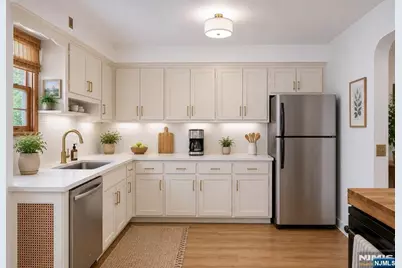 340 Saddle River Road, Saddle Brook Township, NJ 07663 - Photo 28