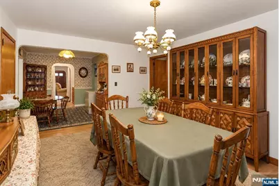 340 Saddle River Road, Saddle Brook Township, NJ 07663 - Photo 4