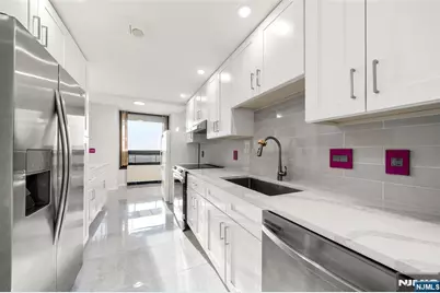 800 Palisade Avenue 1804 #1804, Fort Lee, NJ 07024 - Photo 8