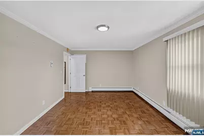 427 Kennedy Drive, Fairview, NJ 07022 - Photo 34
