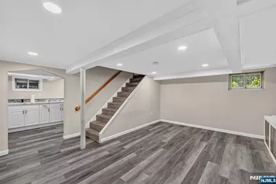 427 Kennedy Drive, Fairview, NJ 07022 - Photo 40